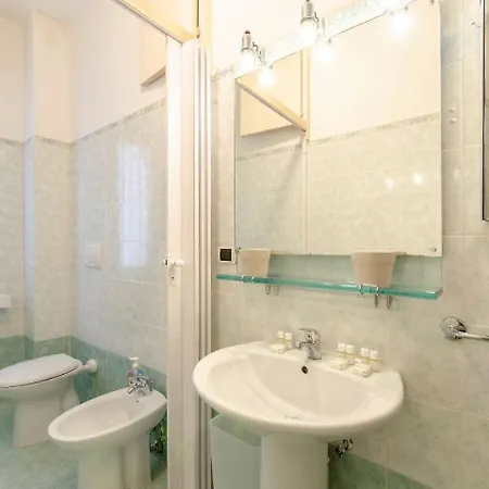 Апартаменты Altido Central Flat In